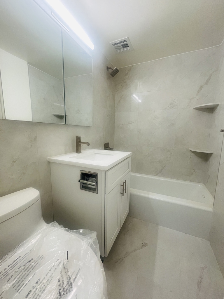  East 79th Street - Photo 9