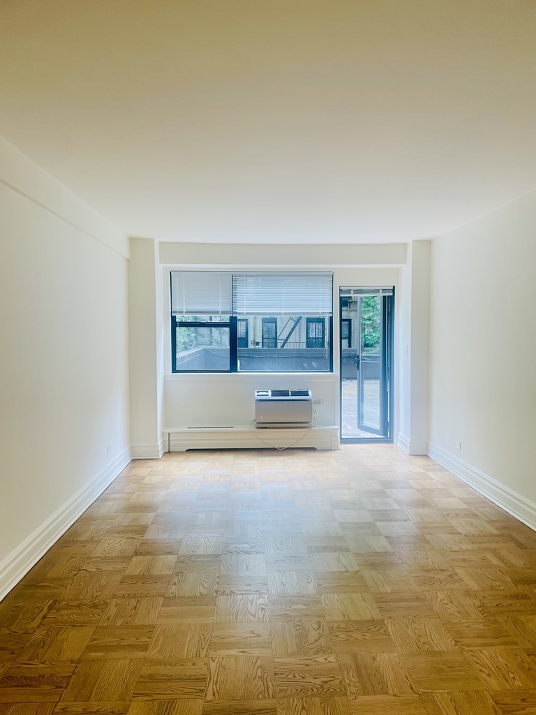  East 79th Street - Photo 0
