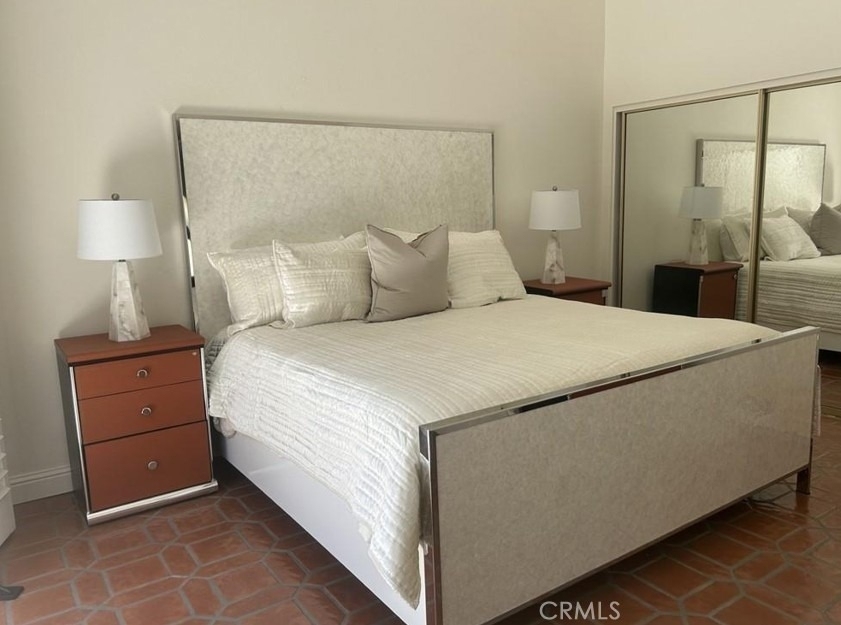 22 Calle Escala - Photo 8