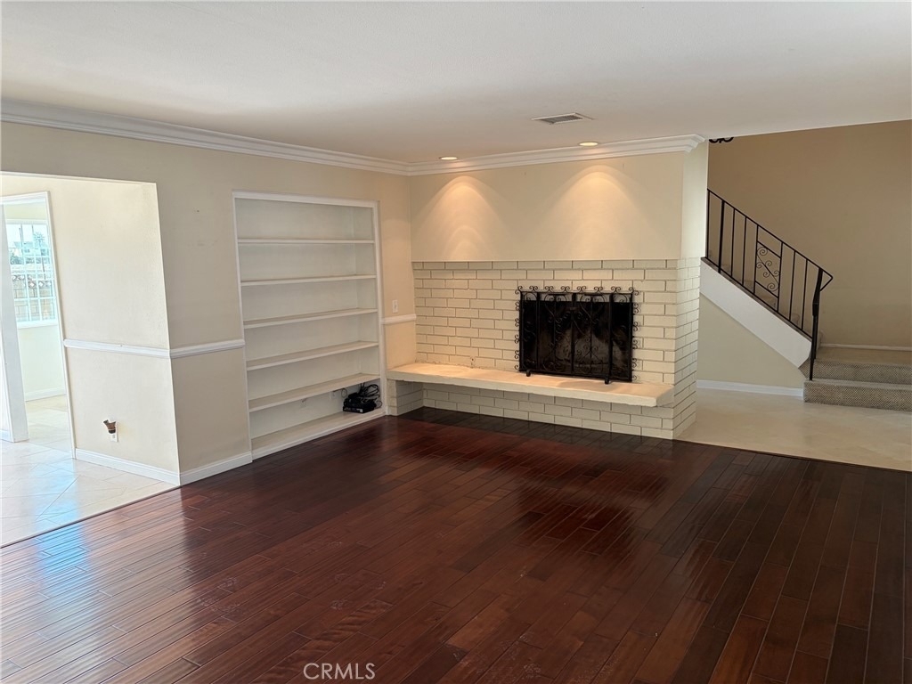1742 La Mesa Oaks - Photo 0