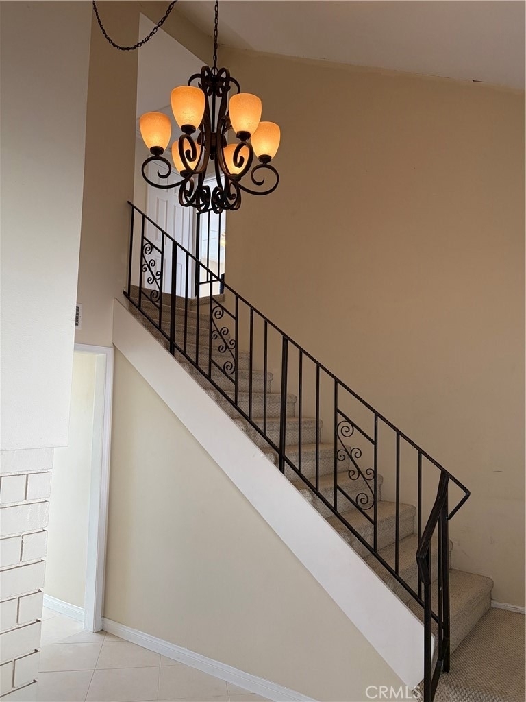 1742 La Mesa Oaks - Photo 2