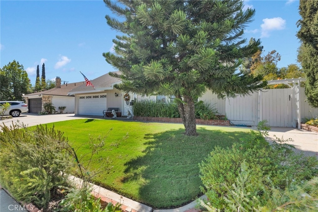 246 E Mission - Photo 4