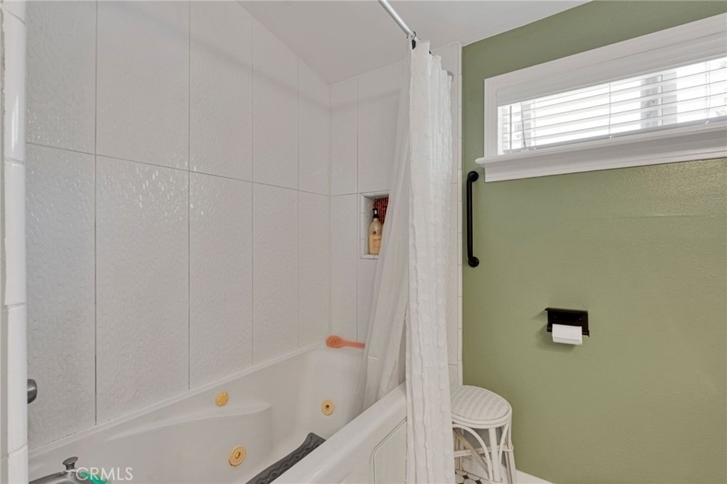246 E Mission - Photo 40