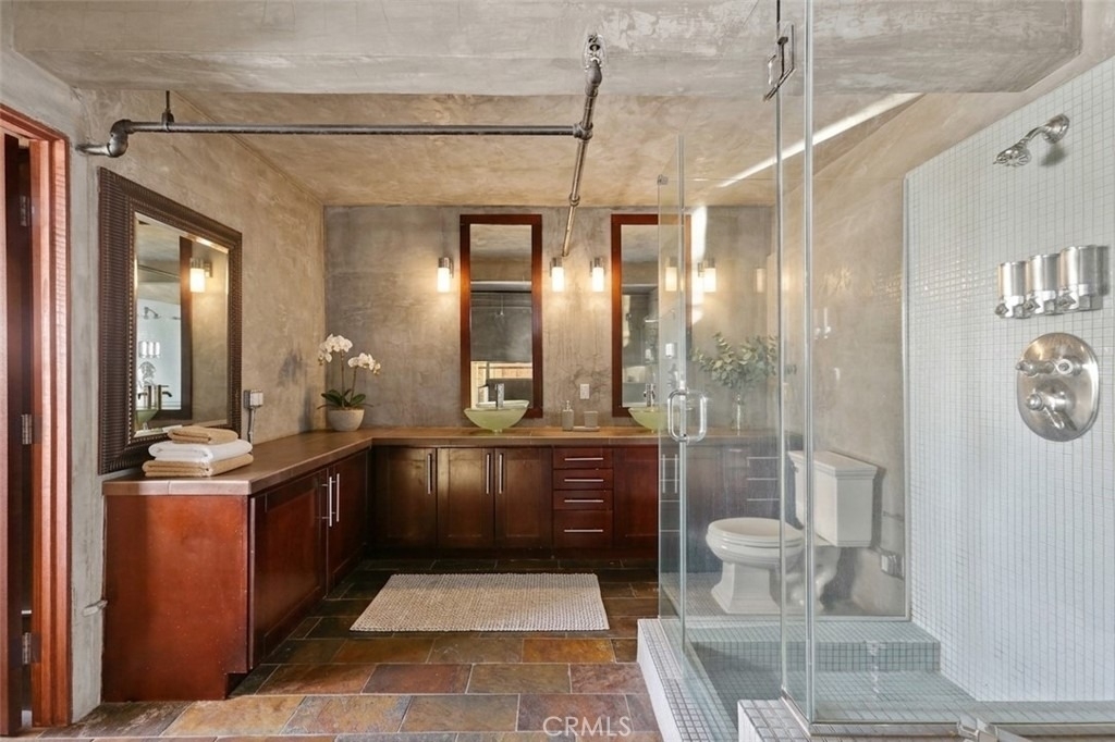 312 W 5th Street - Photo 10