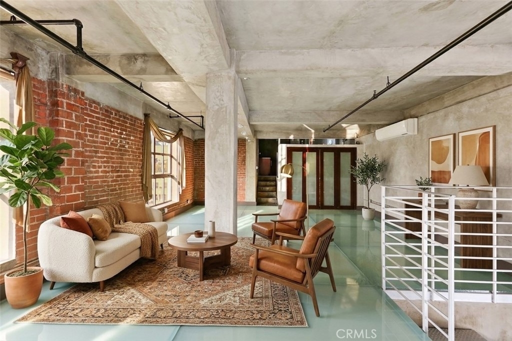 312 W 5th Street - Photo 9