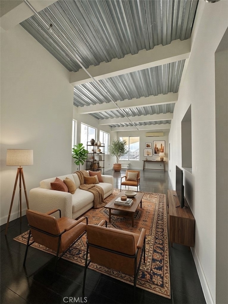312 W 5th Street - Photo 1