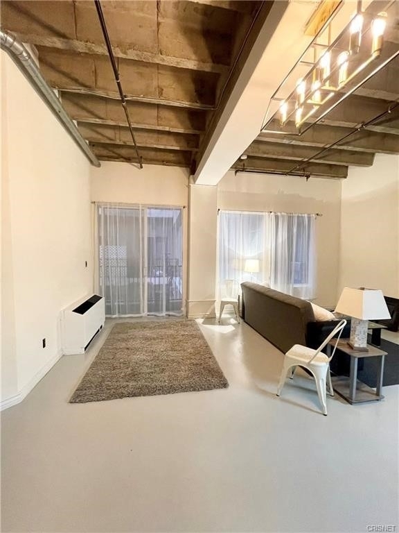 312 W 5th Street - Photo 2