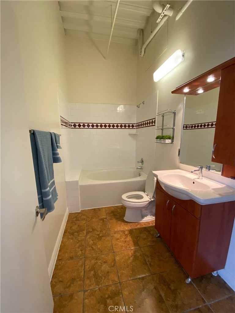 312 W 5th Street - Photo 14