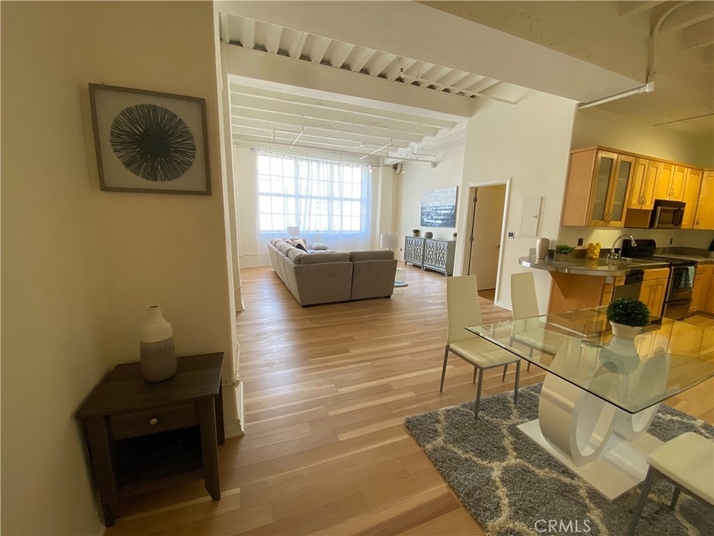 312 W 5th Street - Photo 9