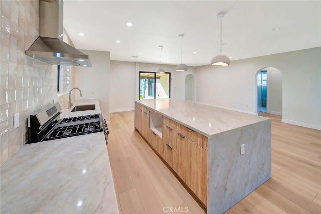 4419 Tyrone Street - Photo 14