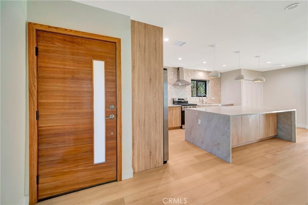 4419 Tyrone Street - Photo 4