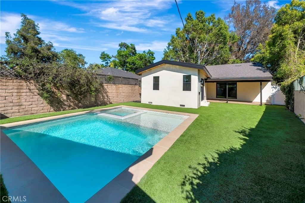 4419 Tyrone Street - Photo 33