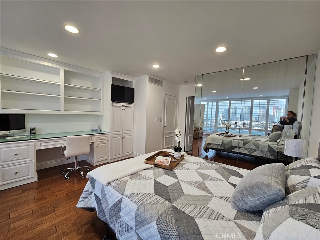 10501 Wilshire Boulevard - Photo 13