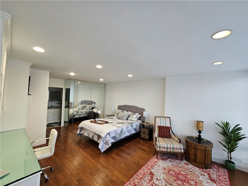 10501 Wilshire Boulevard - Photo 14