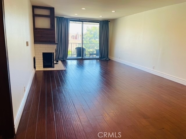 745 Main Street - Photo 3