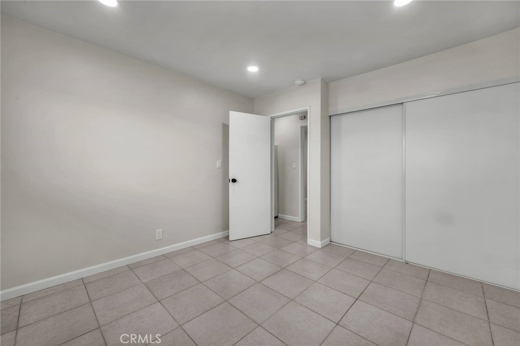 417 N Broadway - Photo 8