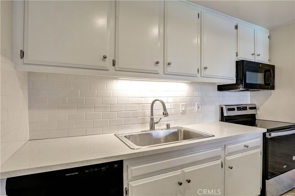 611 S Prospect - Photo 12