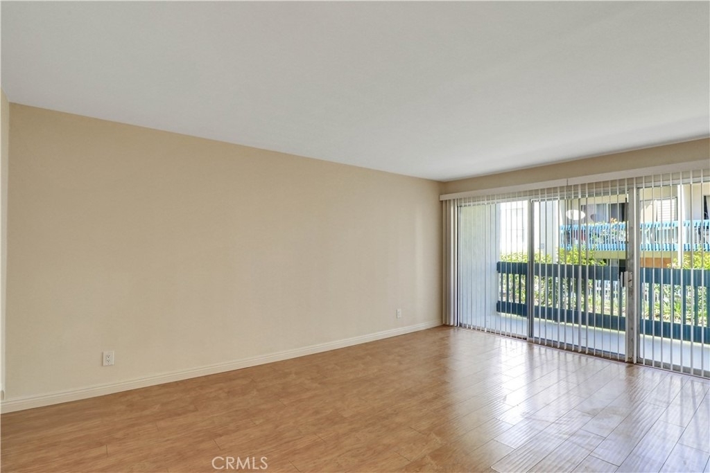 611 S Prospect - Photo 9