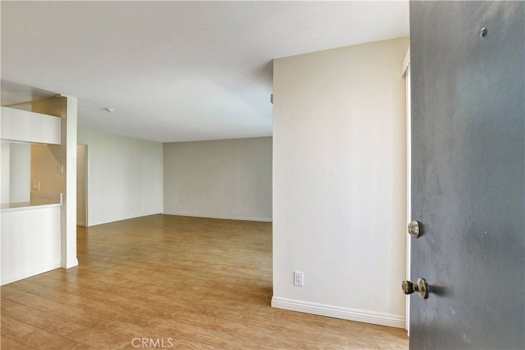 611 S Prospect - Photo 5