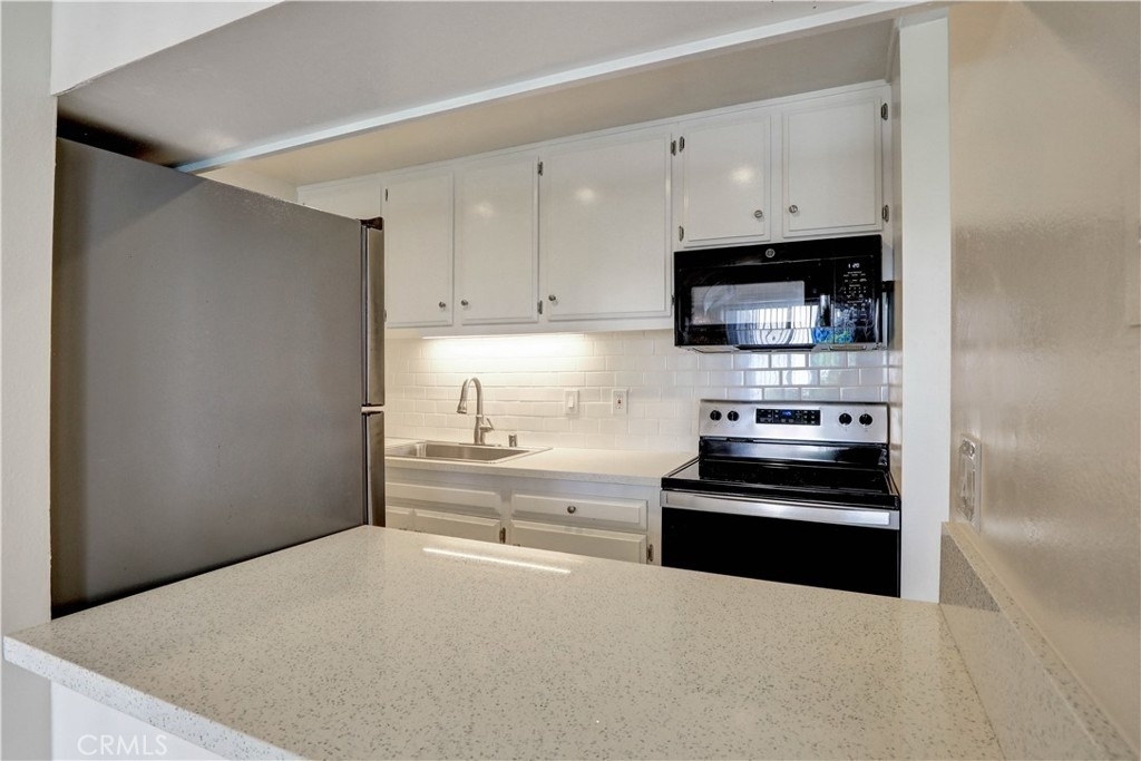 611 S Prospect - Photo 10