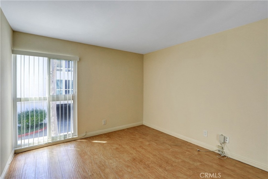 611 S Prospect - Photo 16