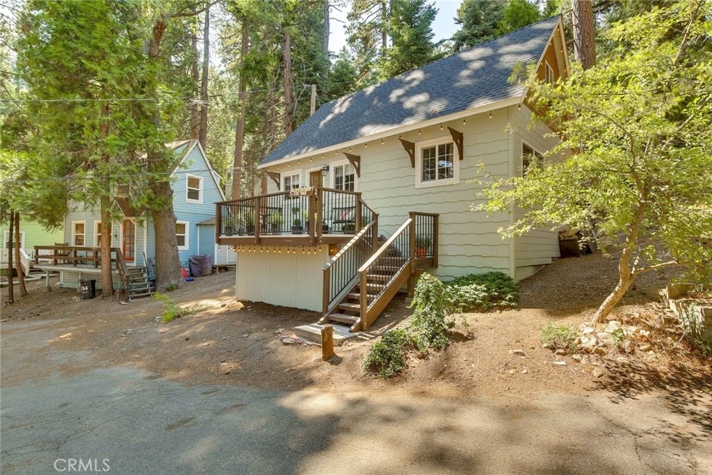 652 E Victoria Court - Photo 20