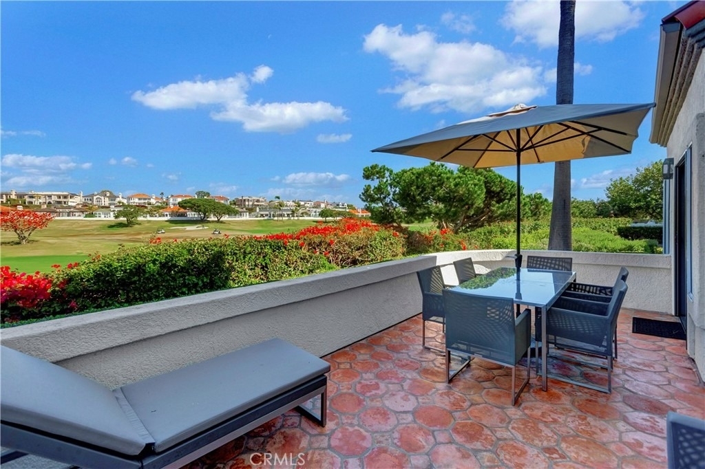18 Tennis Villas - Photo 2