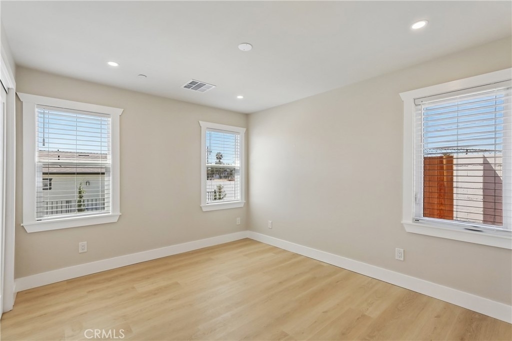 23 E Pine Street - Photo 9
