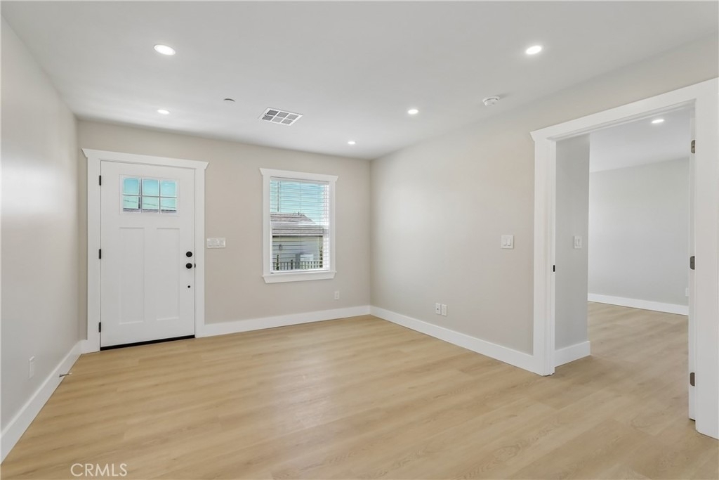 23 E Pine Street - Photo 4