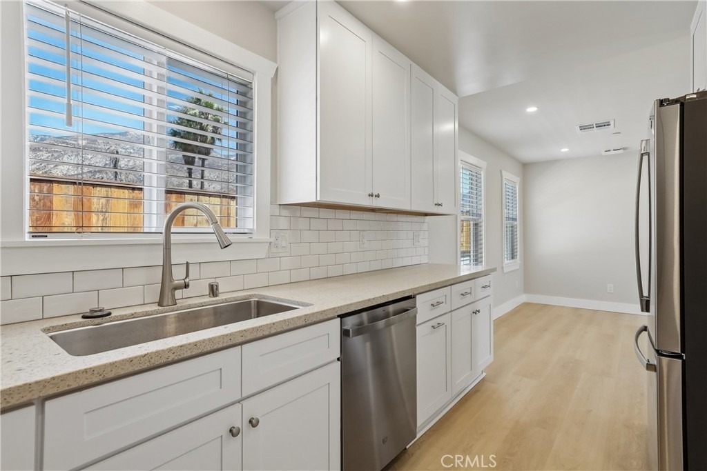 23 E Pine Street - Photo 8