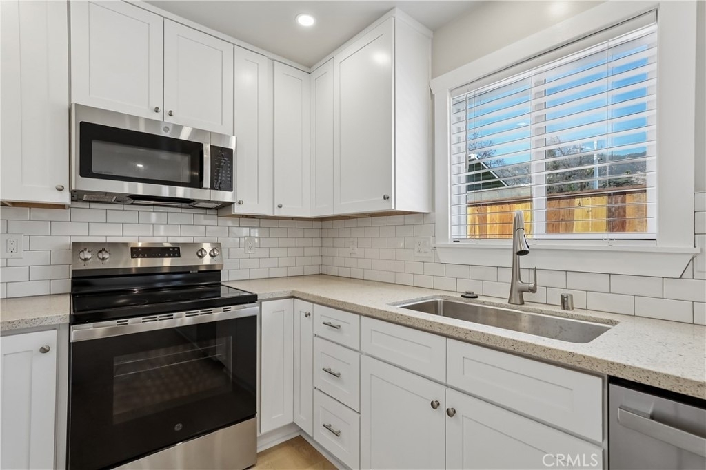 23 E Pine Street - Photo 16
