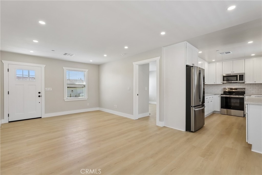 23 E Pine Street - Photo 6