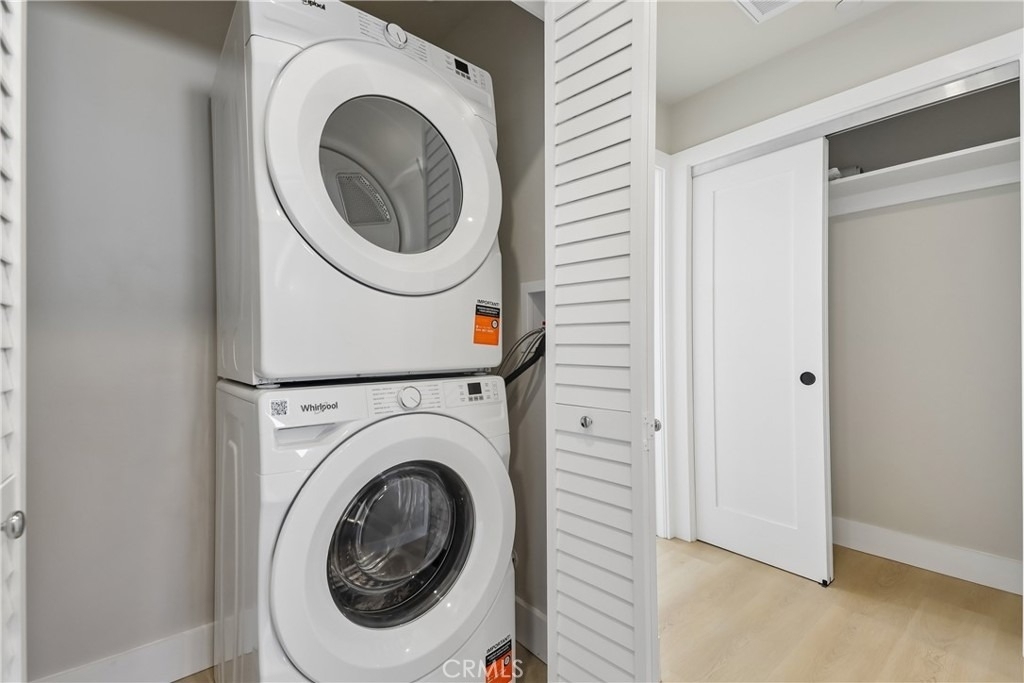 19 E Pine Street - Photo 18