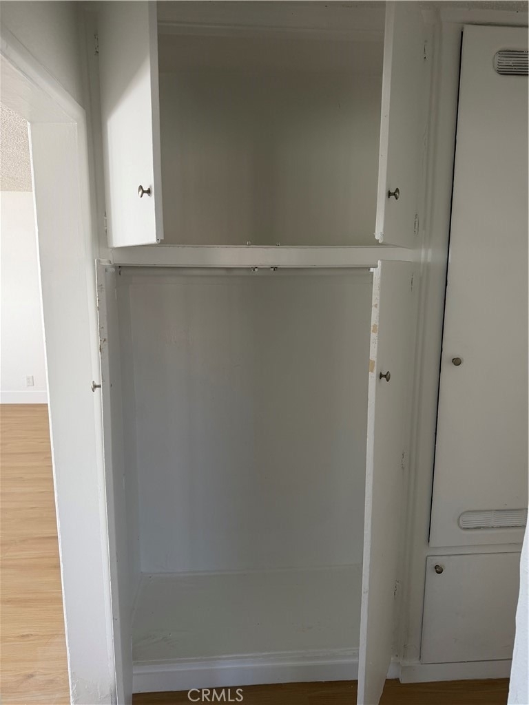 1024 W Reeve - Photo 4