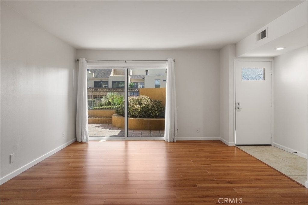 25671 Le Parc - Photo 8