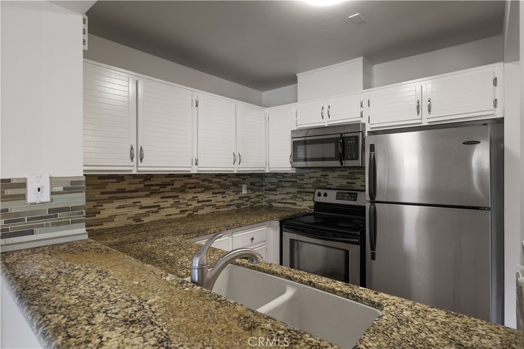 25671 Le Parc - Photo 5