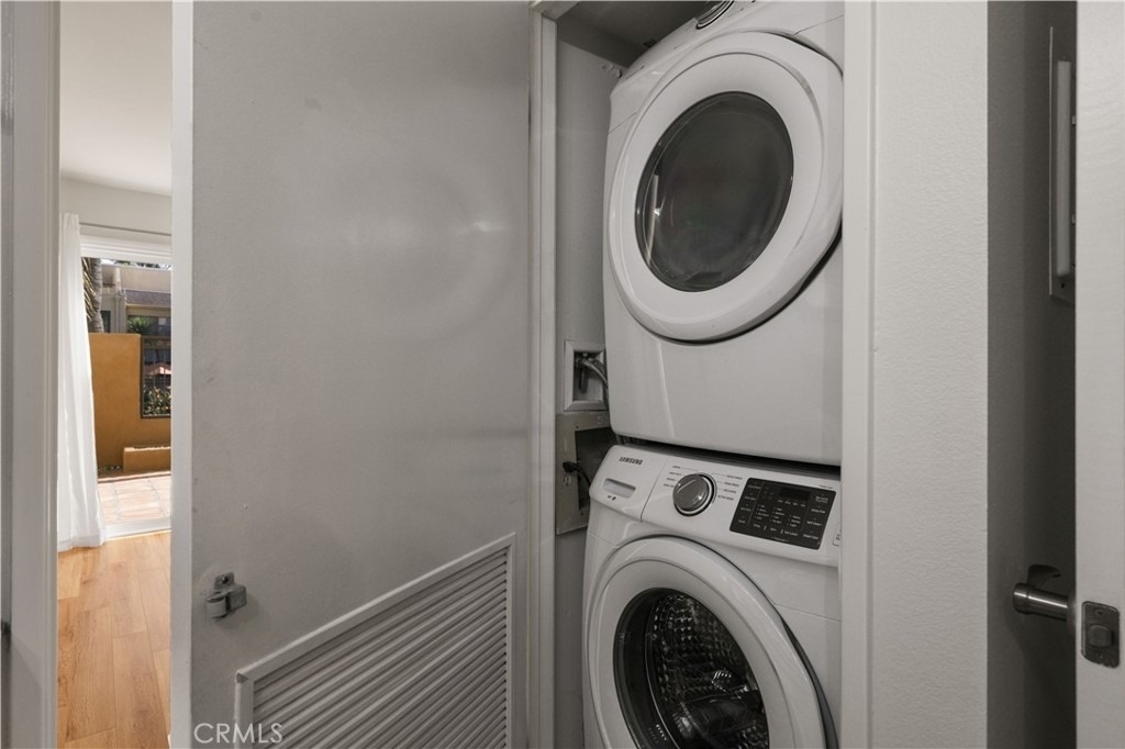 25671 Le Parc - Photo 19