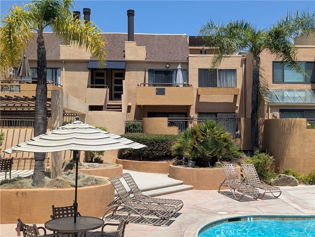 25671 Le Parc - Photo 0