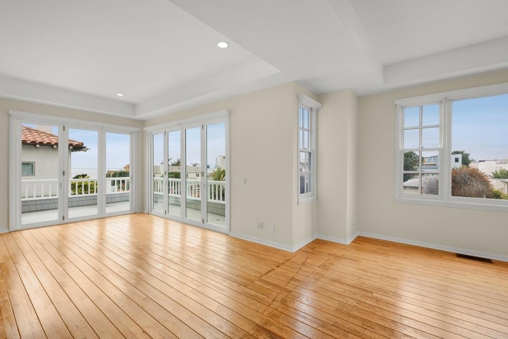 475 Marine Street - Photo 31