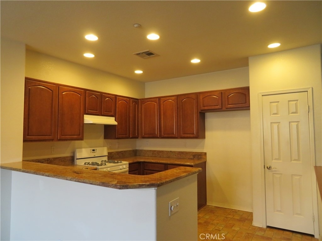 10375 Church Street - Photo 5