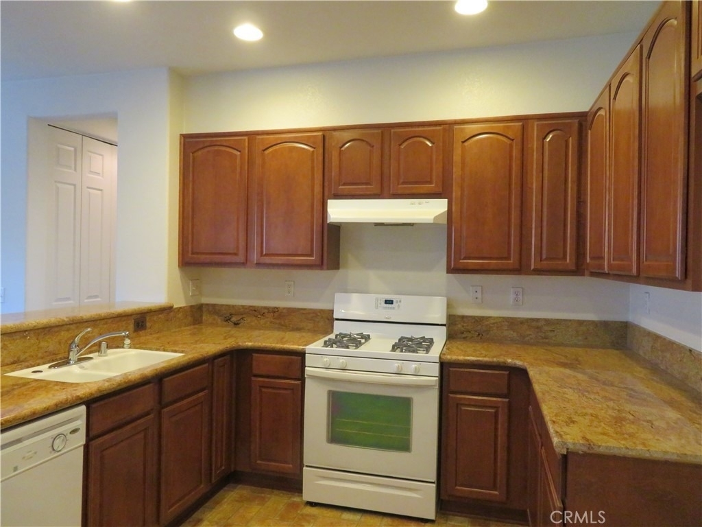10375 Church Street - Photo 7