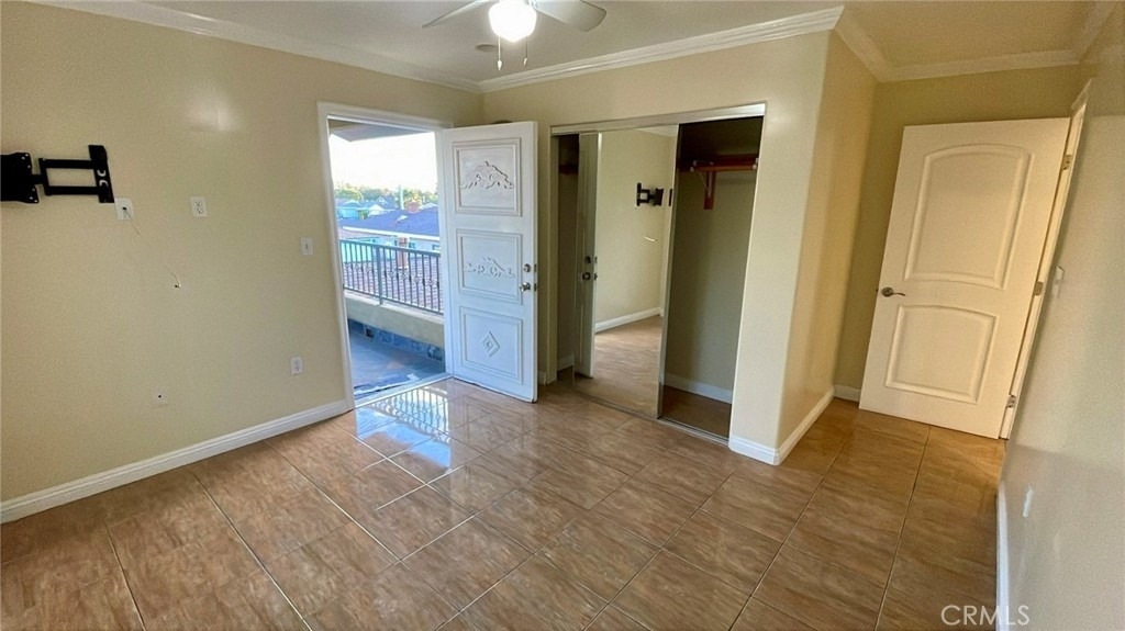 10818 Yukon Avenue - Photo 12