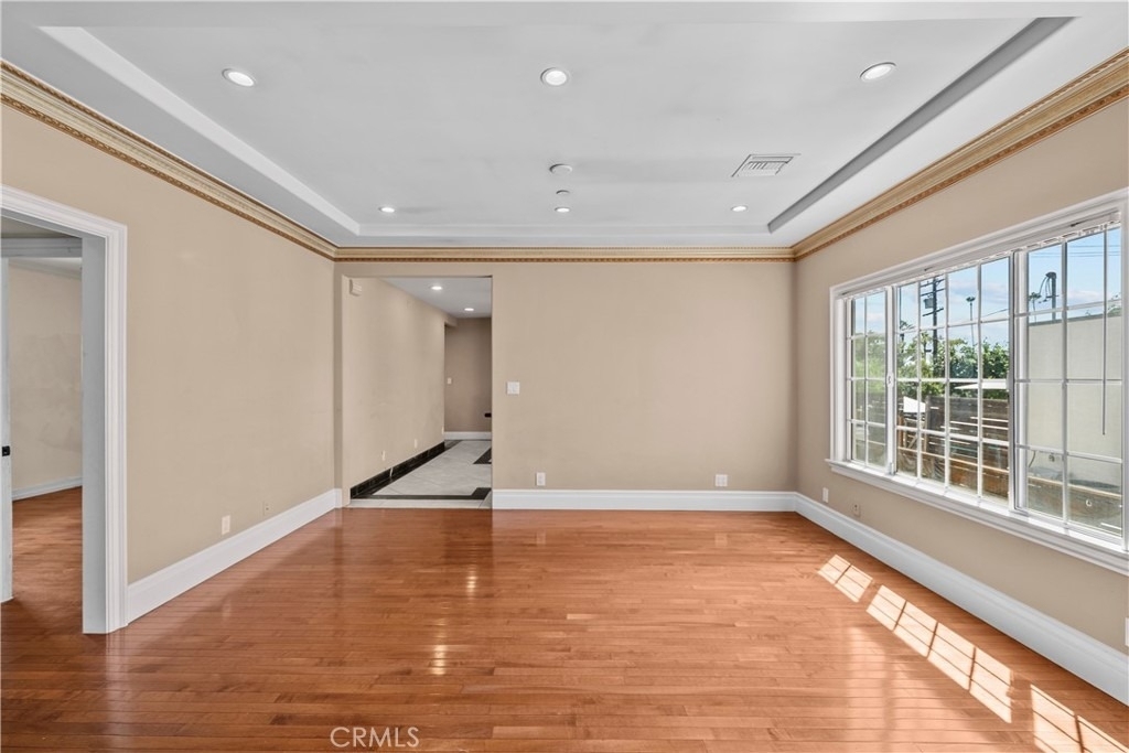 1220 Western Avenue - Photo 2