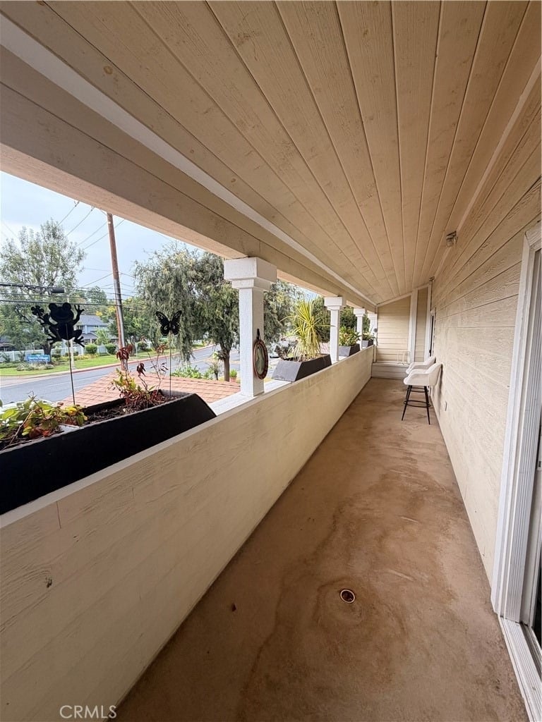 1016 N Vernon Avenue - Photo 11