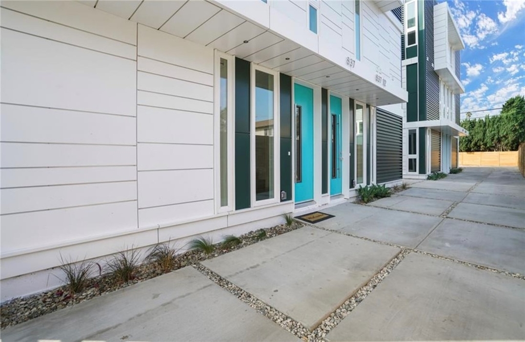 839 N Kingsley - Photo 30