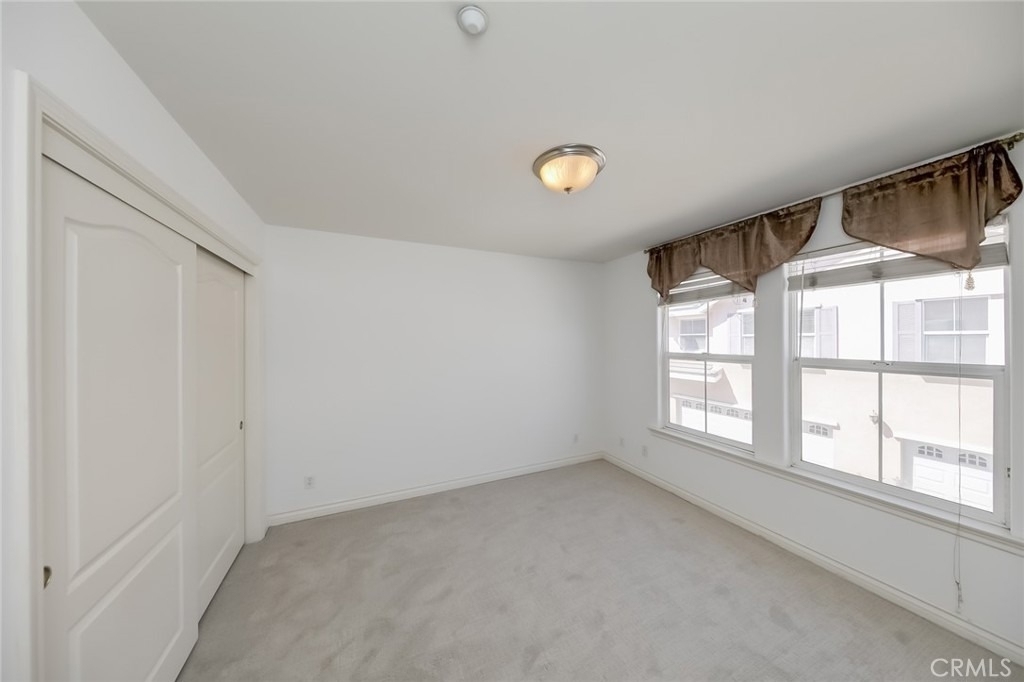 5235 Rosemead Blvd - Photo 18