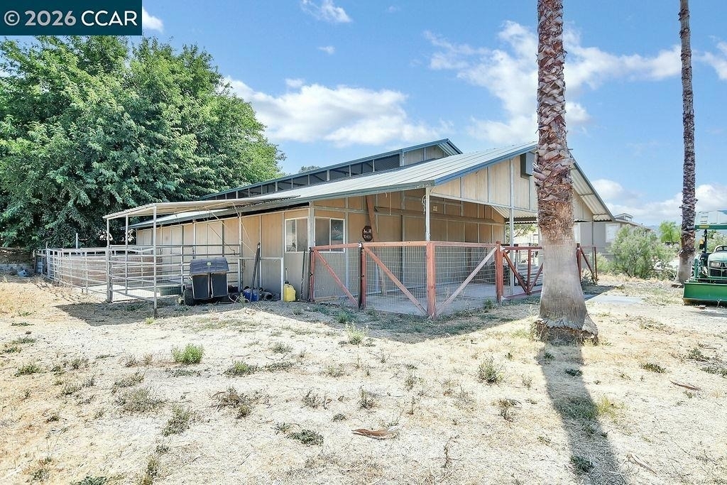 4161 Leon Dr. - Photo 34
