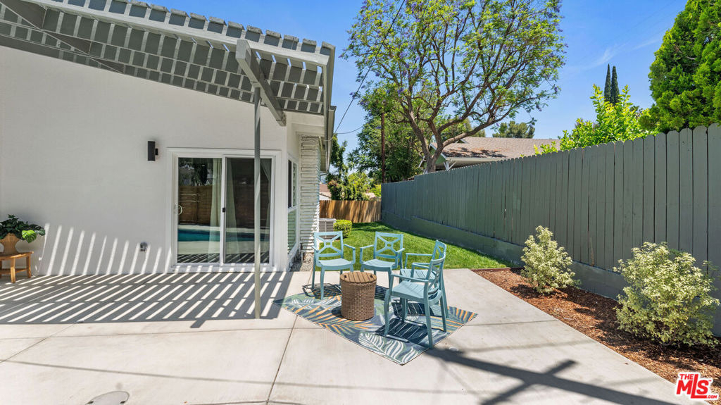 5304 Baza Avenue - Photo 26
