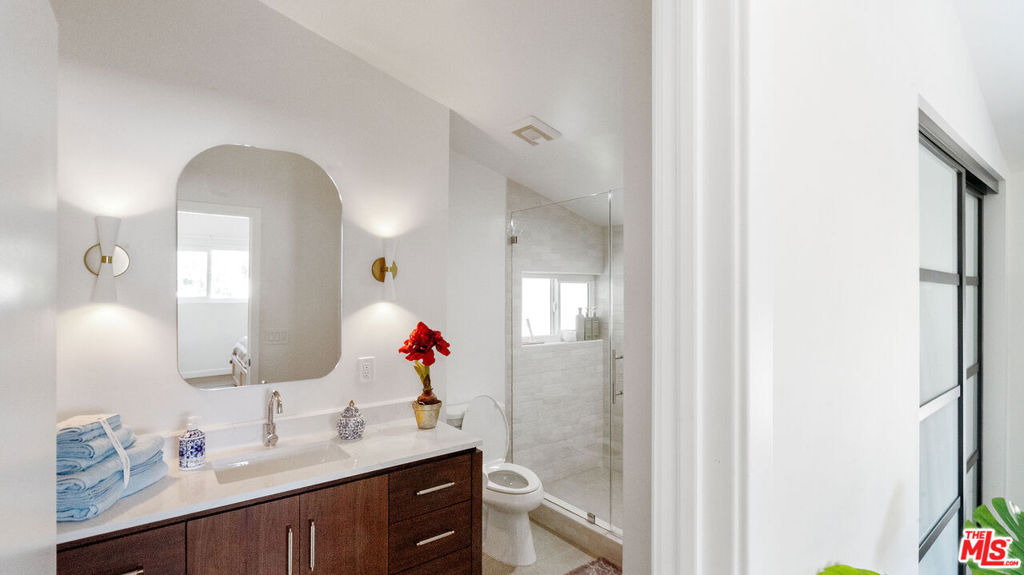 5304 Baza Avenue - Photo 19