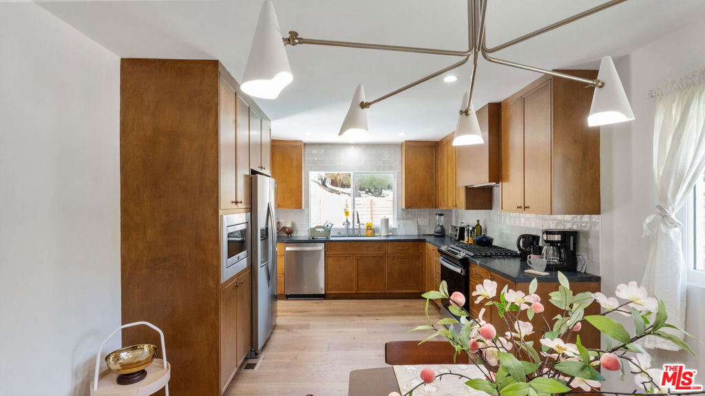 5304 Baza Avenue - Photo 12
